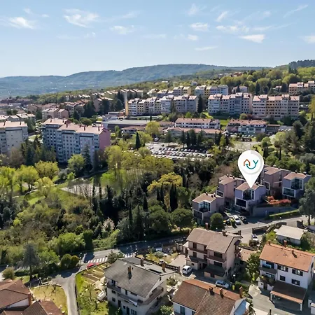 Azure Adriatic With Sea-view Balcony - Happy Lejlighed